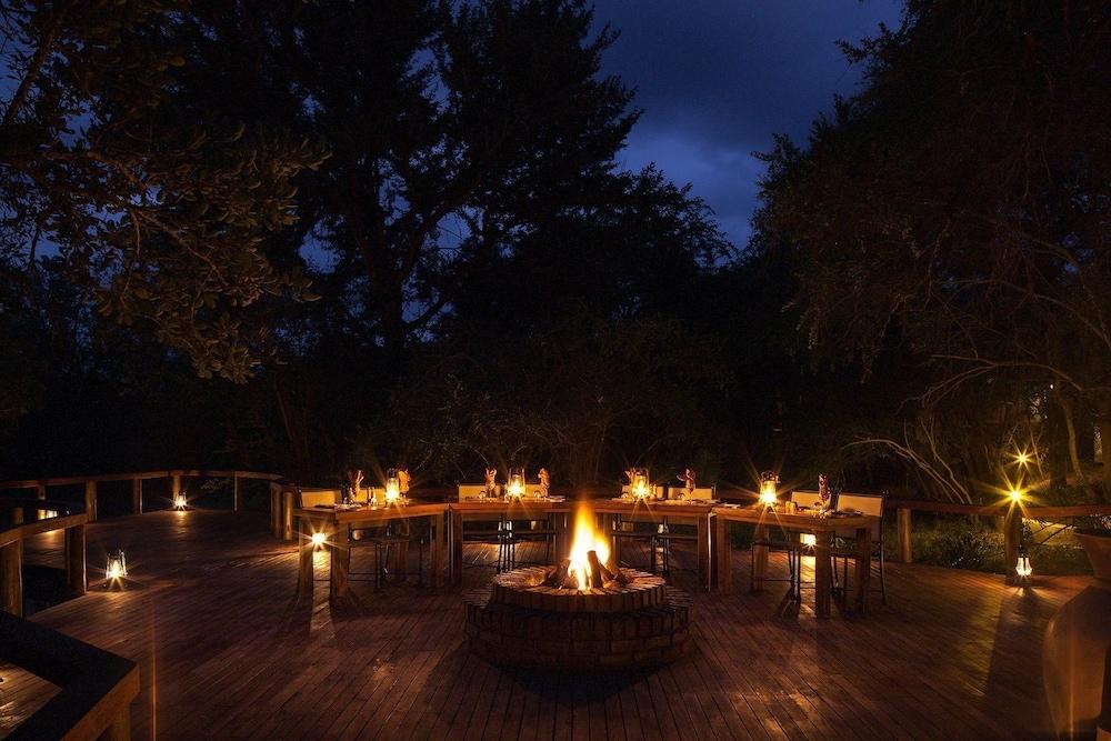 Monwana Hotel Hoedspruit Bagian luar foto