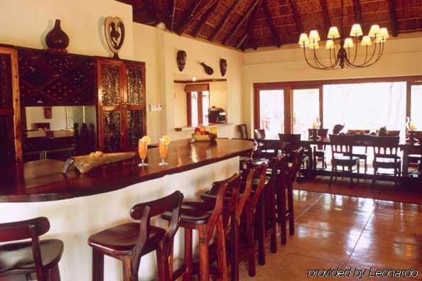 Monwana Hotel Hoedspruit Restoran foto